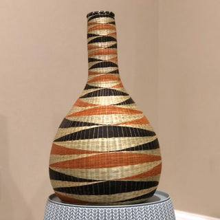 UBURAZA'S HANDWOVEN SISAL PEACE POT / LARGE image 0